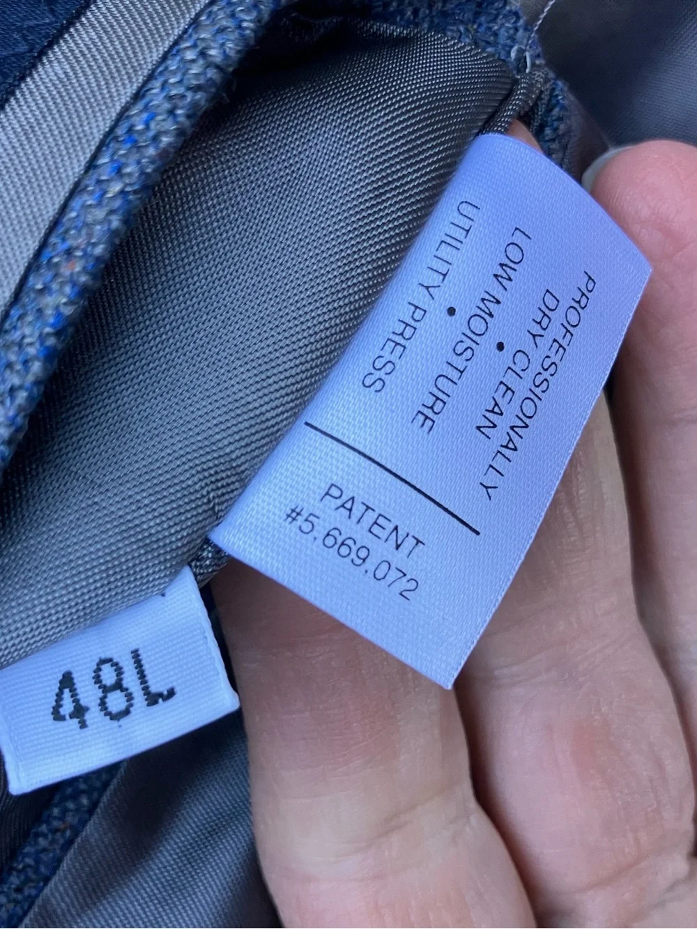Hart Schaffner Marx hand tailored suit jacket 48L silk and wool steel blue